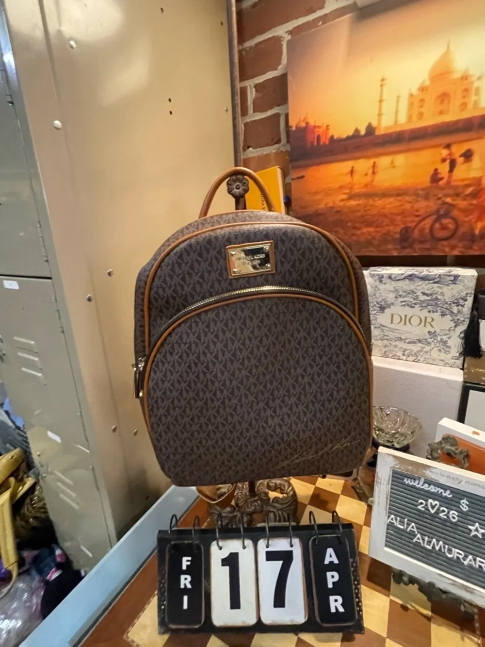 Michael Kors Jet Set Travel back pack and matching wallet - Picture 2 of 10